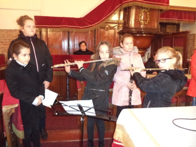 Karácsonyi Istentisztelet 14